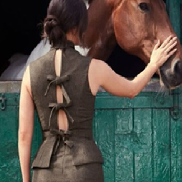 REFORMATION Sutton Top in Brown Herringbone, size 6 - Picture 1 of 8